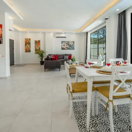 Villammiss1 Villa *
